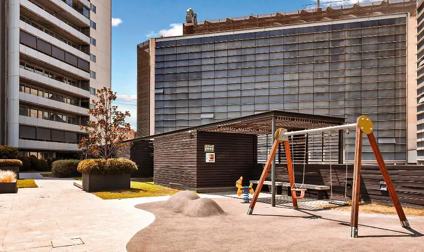 Bright & Fully Equipped 2Br Apartment, 3 Min From Beach, Surrounded By Parks Barcelona Apartment